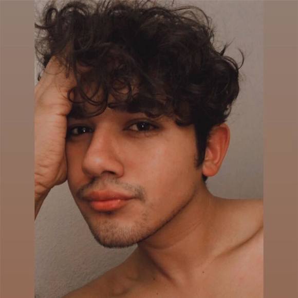 Meet your Posher, Danny - Picture 1 of 1